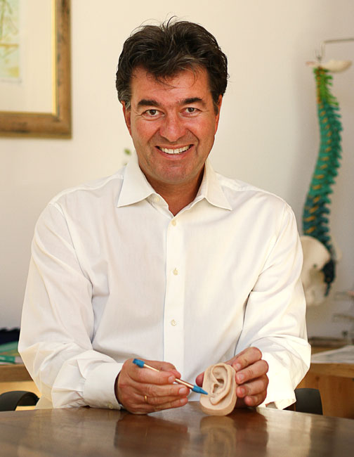Dr. Wlasak ist von der Ärztekammer für Akupunktur in ganz Deutschland zugelassen.